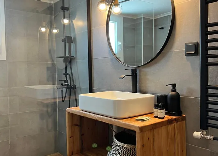 My Place شقة نيوي إيبيفاتاي