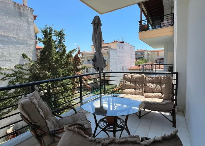 My Place نيوي إيبيفاتاي